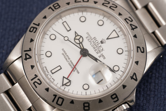 Rolex Explorer II Polar ref. 16570 Box and Service Papers