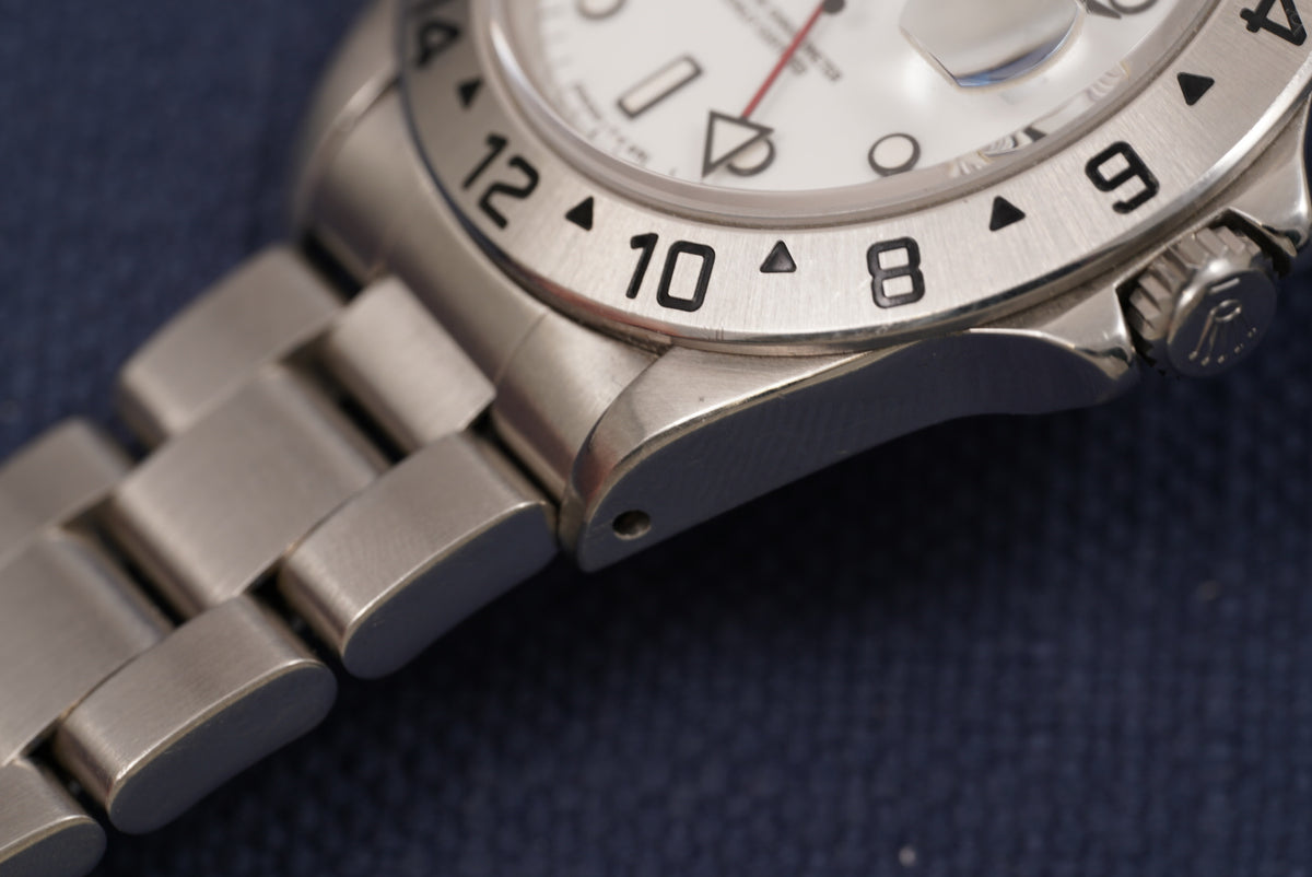Rolex Explorer II Polar ref. 16570 Box and Service Papers