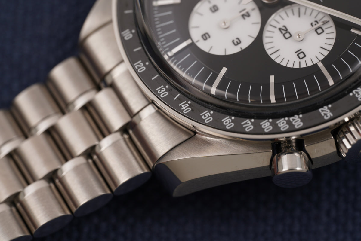 Omega Speedmaster Reverse Panda ref. 310.30.42.50.01.004 Ceramic Bezel Lacquer Dial Full Set